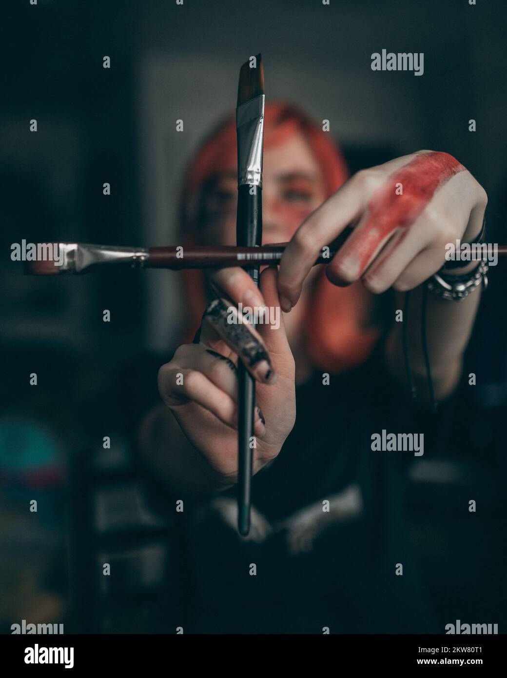 Female artist holding color palette hi-res stock photography and images ...