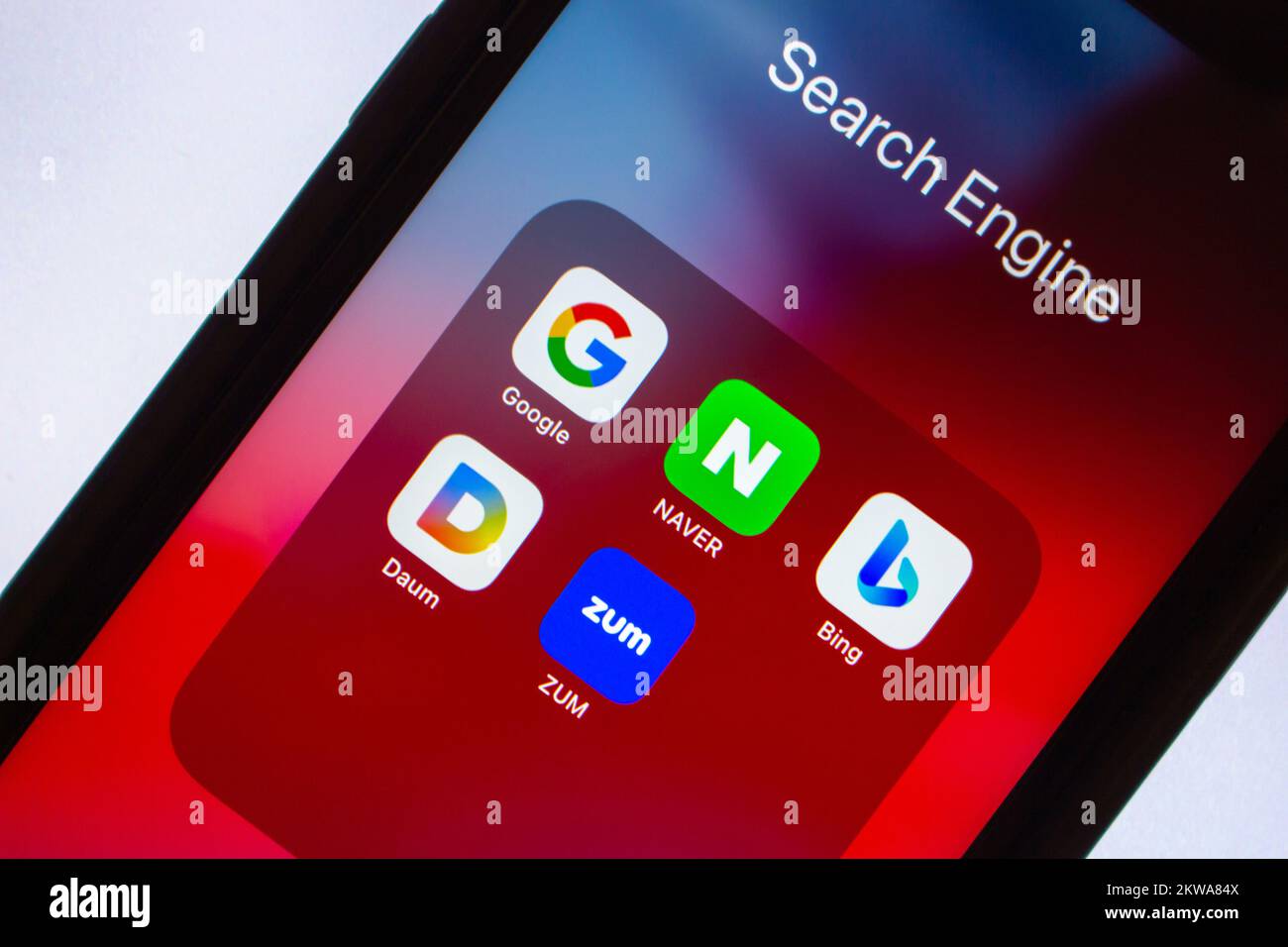 Vancouver, CANADA - Nov 7 2022 : South Korea’s popular internet search engine and web portal icons (Google, Naver, Bing, Daum and Zum) on an iPhone. Stock Photo