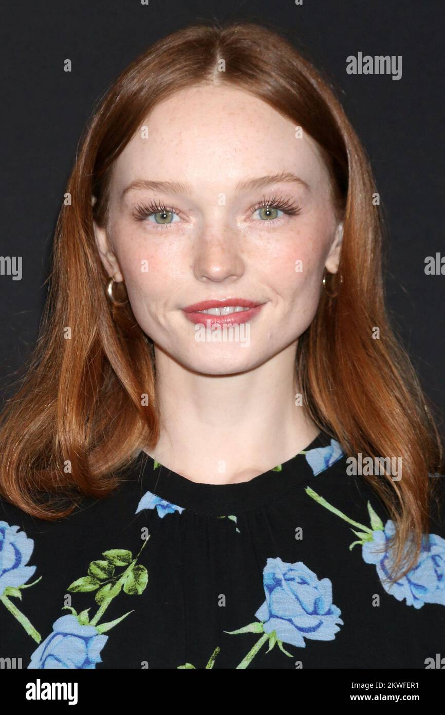 LOS ANGELES - NOV 29: Samantha Cormier at the Something From Tiffany&rsquo;s