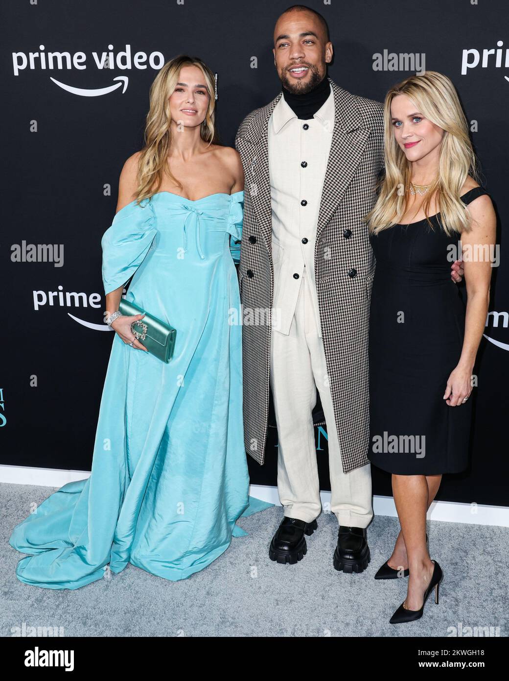 CENTURY CITY, LOS ANGELES, CALIFORNIA, USA - NOVEMBER 29: Zoey Deutch, Kendrick Sampson and Reese Witherspoon arrive at the Los Angeles Premiere Of Amazon Prime Video's 'Something From Tiffany's' held at AMC Century City 15 at Westfield Century City on November 29, 2022 in Century City, Los Angeles, California, United States. (Photo by Xavier Collin/Image Press Agency) Stock Photo