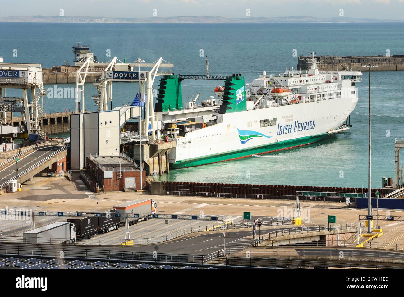 Irish Ferries,Irish Ferries,Isle of Inisheer,ferry,boat,ship,moored,at,Port of Dover,Dover,town