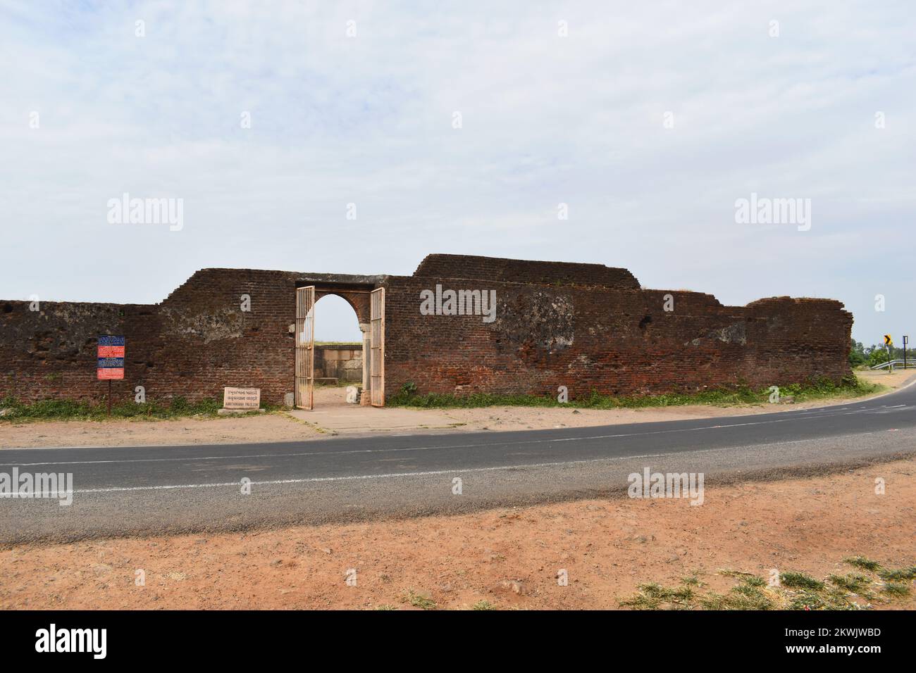 Khajuri Masjid entarance, Champaner-Pavagadh Archaeological Park, a UNESCO World Heritage Site, Gujarat, India Stock Photo