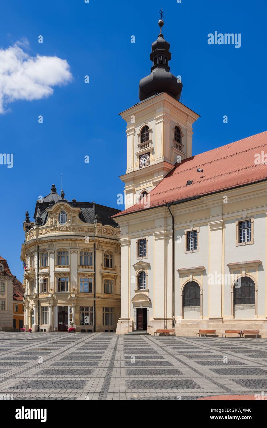 Town hall with town hall square in Hermannstadt (Sibiu), Romania Stock  Photo - Alamy