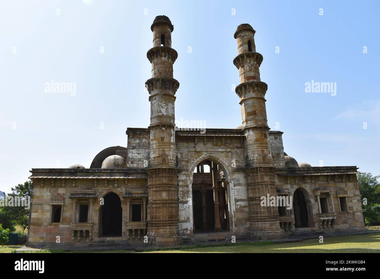Kevda Masjid, façade, built in stone and carvings details of architecture, an Islamic monument was built by Sultan Mahmud Begada 15th - 16th century. Stock Photo