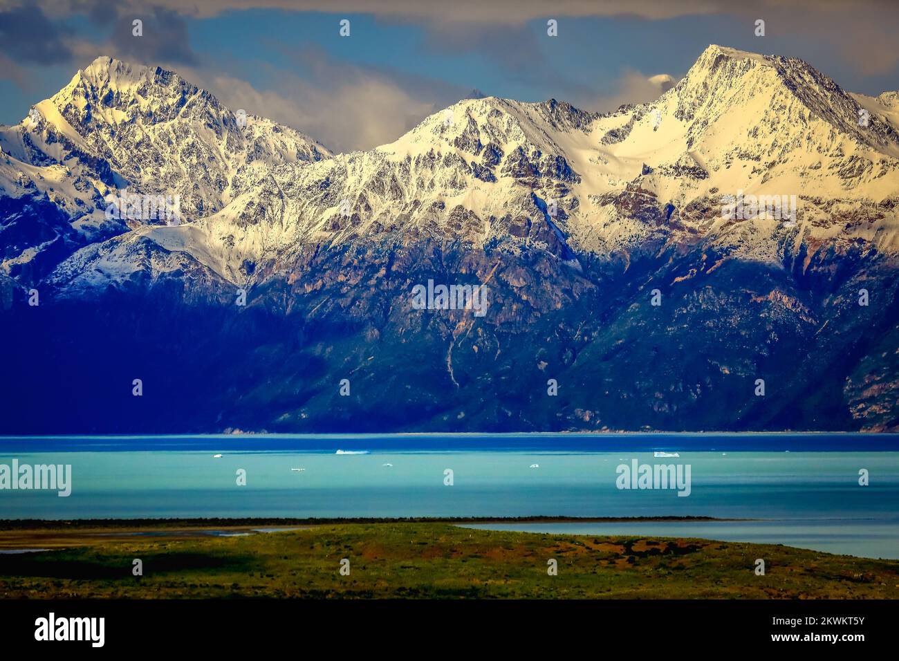 Snowcapped Andes and Lake Argentina near El calafate, Patagonia ...