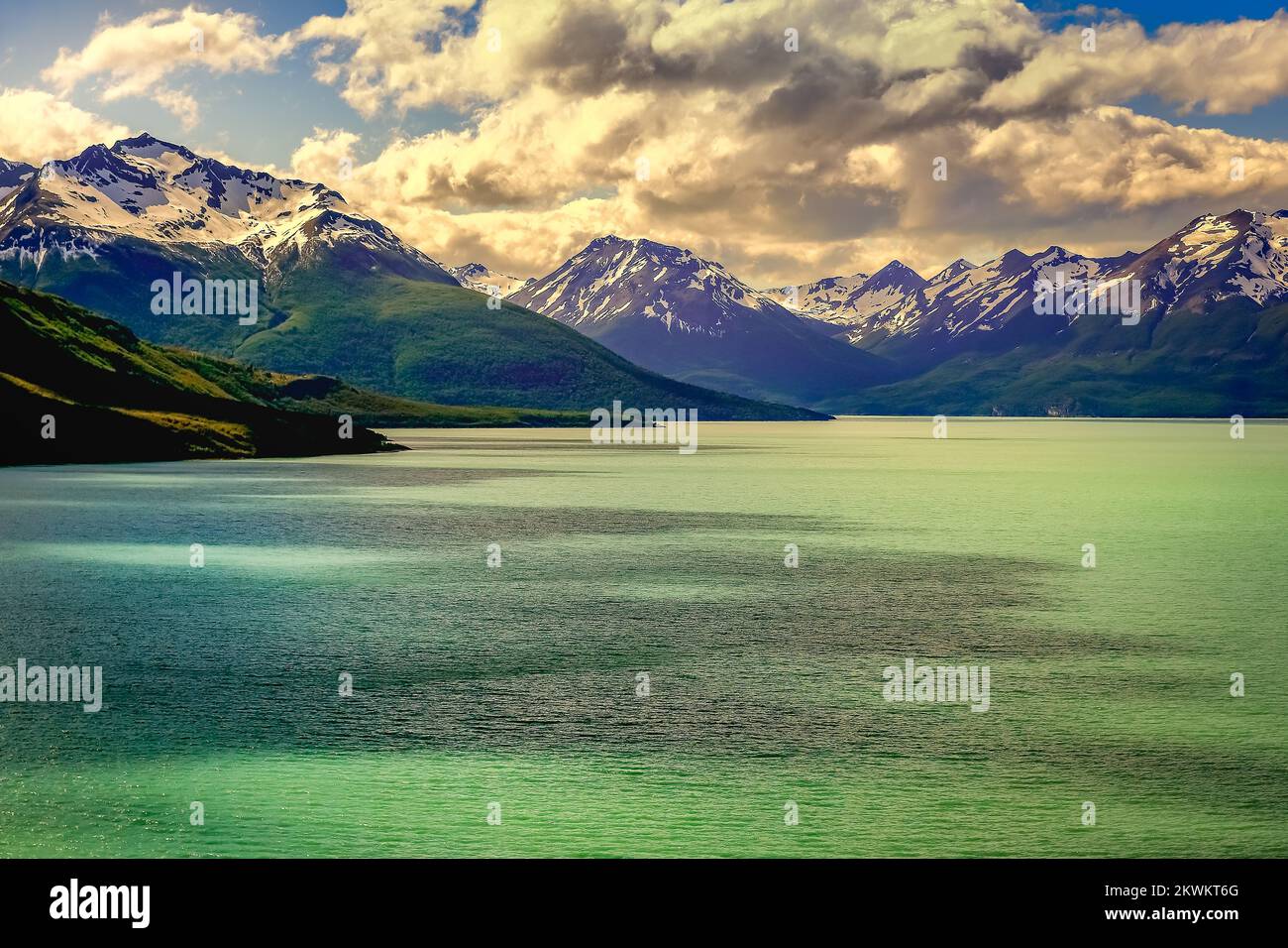 Snowcapped Andes and Lake Argentina near El calafate, Patagonia ...