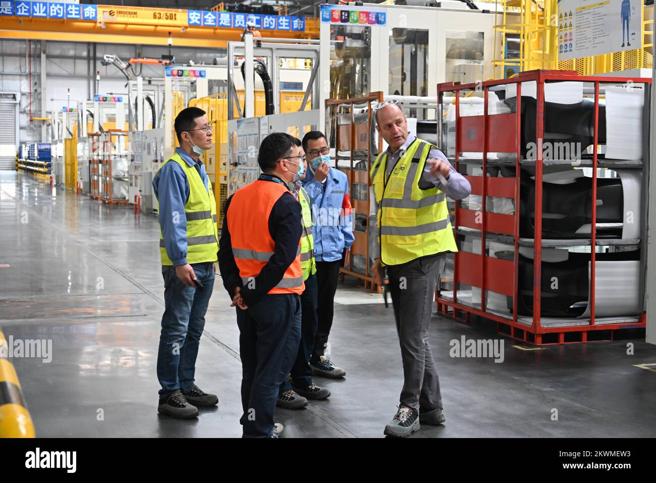 As the Tesla bumper supplier, Yanfeng Plastic Omnium Automotive