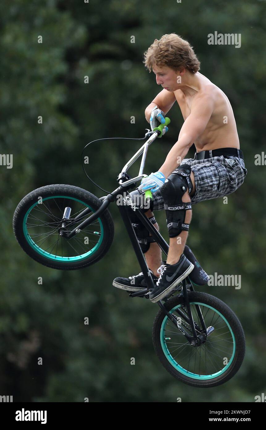 01.09.2013., Zagreb,Croatia - BMX tricks and stunts in Skate Park Jarun.  Photo: Igor Kralj/PIXSELL Stock Photo - Alamy