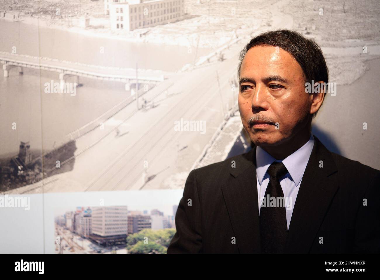 Masaru tsuji hires stock photography and images Alamy