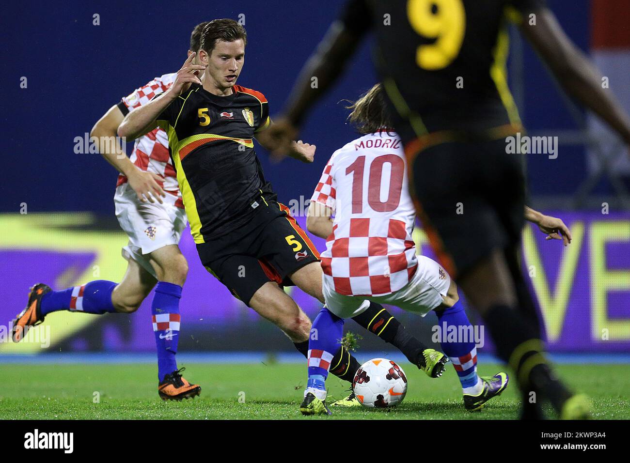 Qualifying match for the World Cup 2014th In Brazil, Group A, Croatia - Belgium. Jan Vertonghen (left) Stock Photo