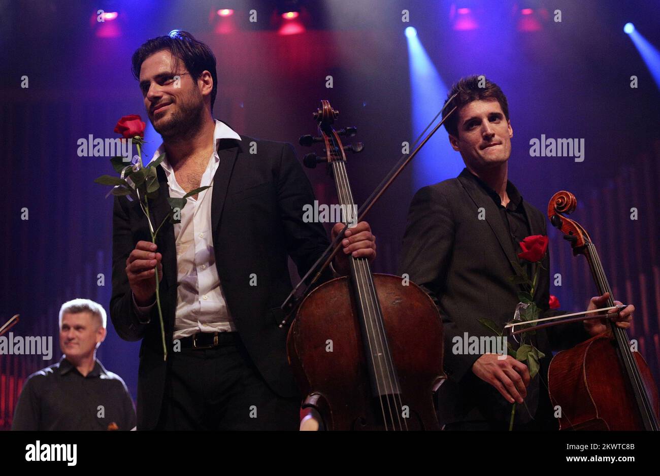 2cellos gig hi-res stock photography and images - Alamy