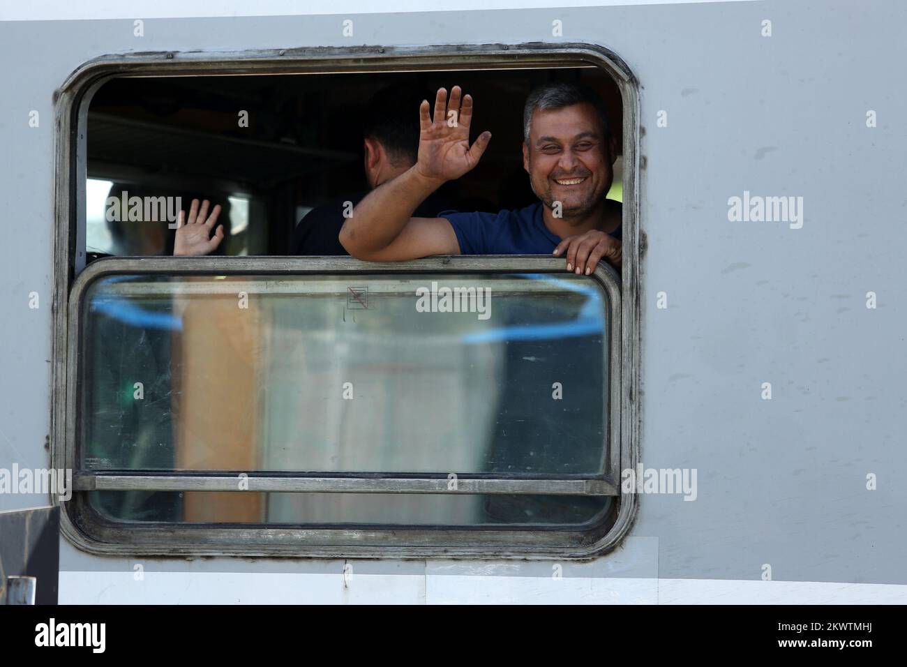 18.09.2015., Croatia, Zagreb - Train with refugees from Tovarnik ...