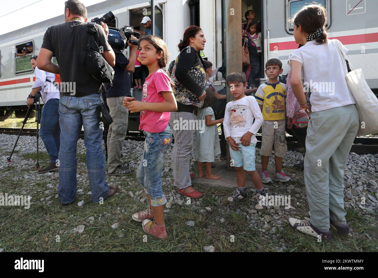18.09.2015., Croatia, Zagreb - Train with refugees from Tovarnik ...