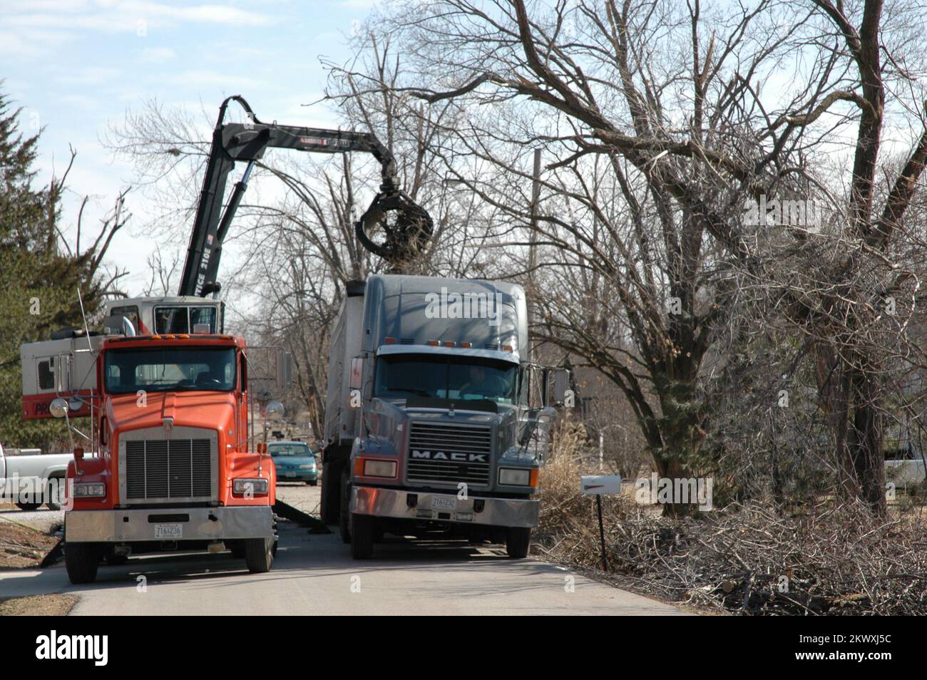 Severe Winter Storms and Flooding, Springfield, MO, 21507 A load of
