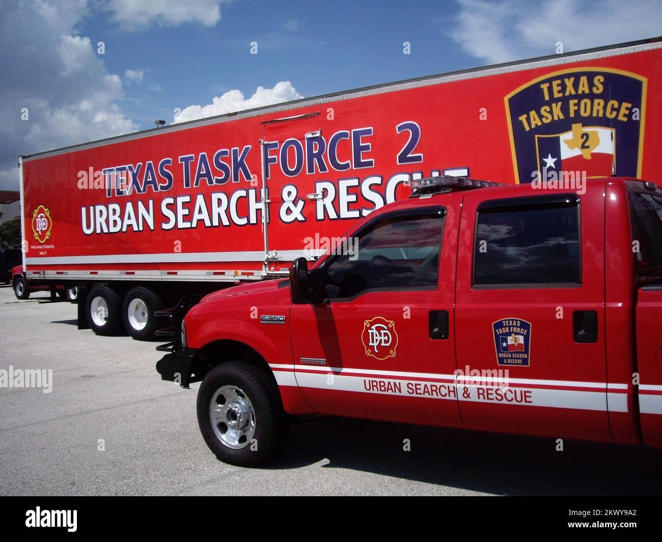San Antonio, Texas, August 21, 2007   Texas Task Force Two, an integral part of our country's search and rescue capability, awaits forward deployment to Texas' Gulf Coast as part of this nation's Hurricane Dean response.  .. Photographs Relating to Disasters and Emergency Management Programs, Activities, and Officials Stock Photo