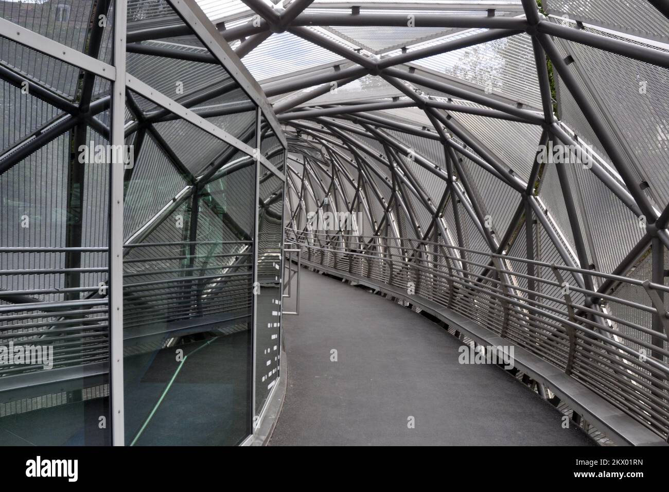 17.04.2017., Graz, Austrija - Murinsel, Unique artificial island with a cafe, interior design showroom & amphitheater in modern surrounds. Murisel is actually not an island at all, but an artificial floating platform in the middle of the Mur river. Photo: Goran Novotny/HaloPix/PIXSELL Stock Photo