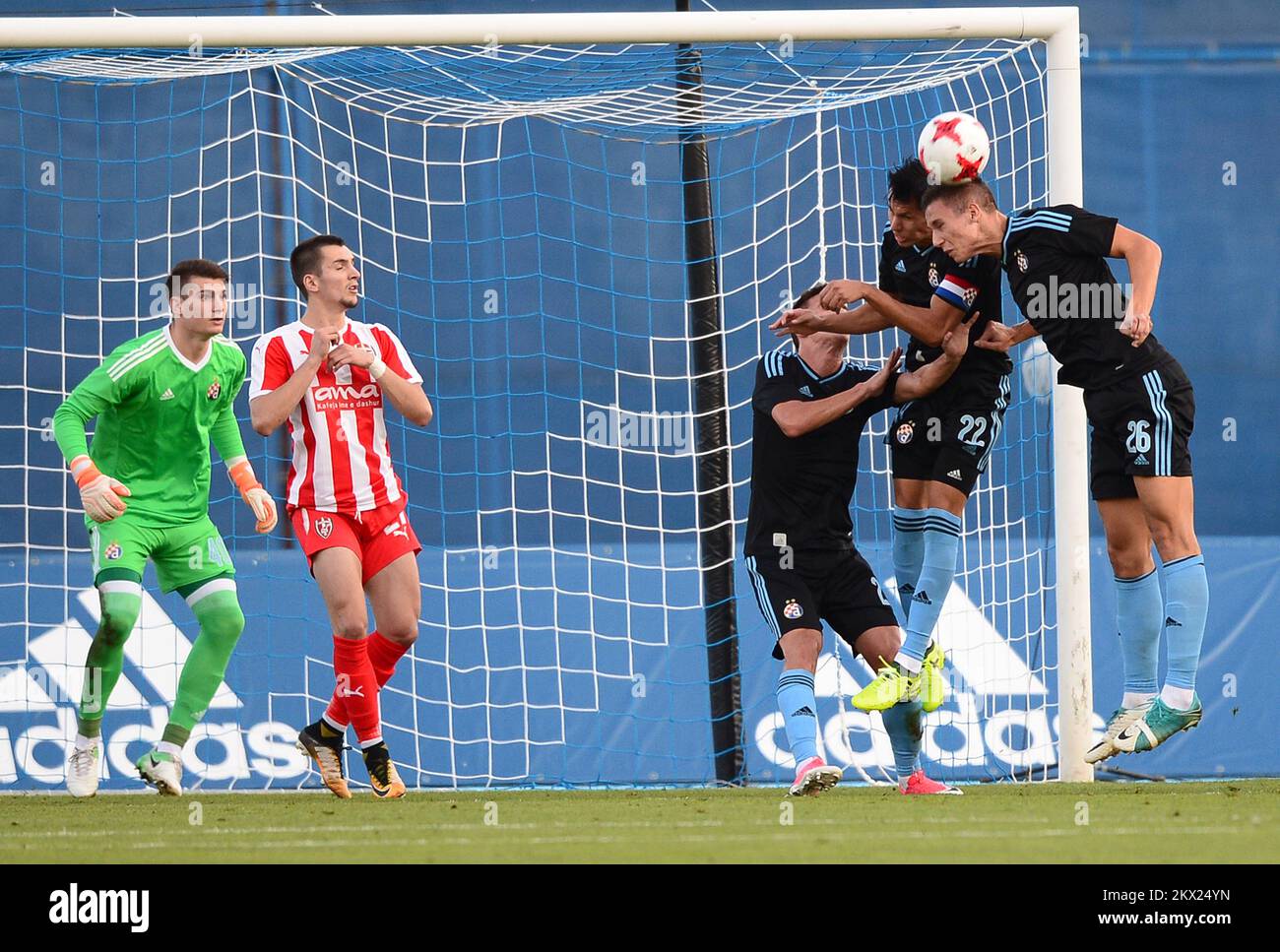 Skënderbeu v Dinamo Zagreb background