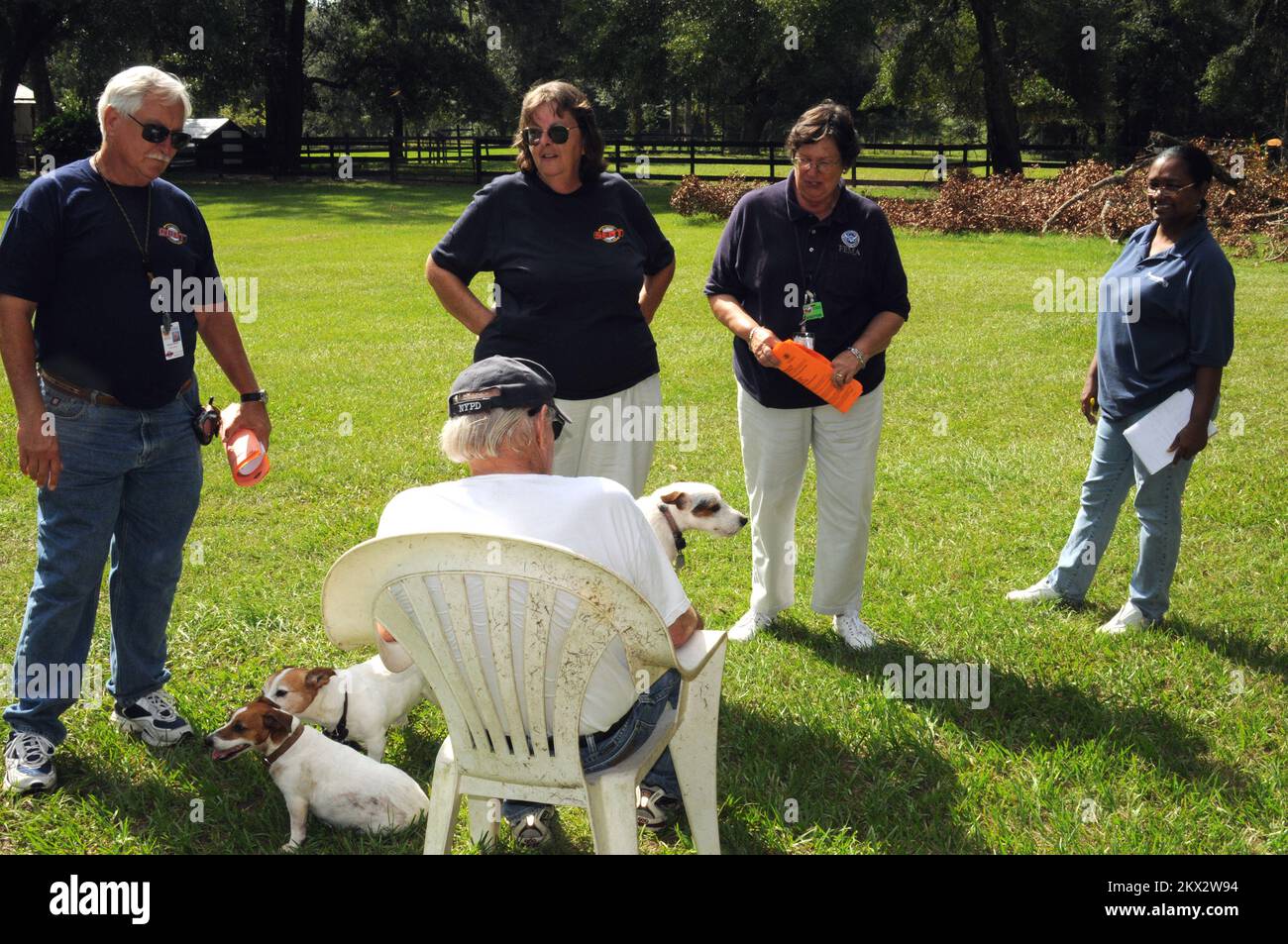 Community outreach emergency services hi-res stock photography and ...