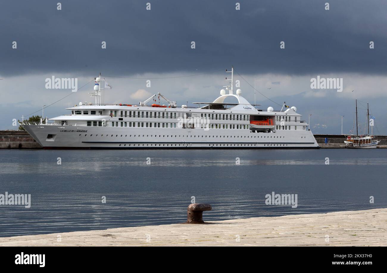 03.11.2017., Rijeka, Croatia - Cruiser ship La Belle De l'Adriatique sailed  to the port of Rijeka. Photo: Goran Kovacic/PIXSELL Stock Photo - Alamy