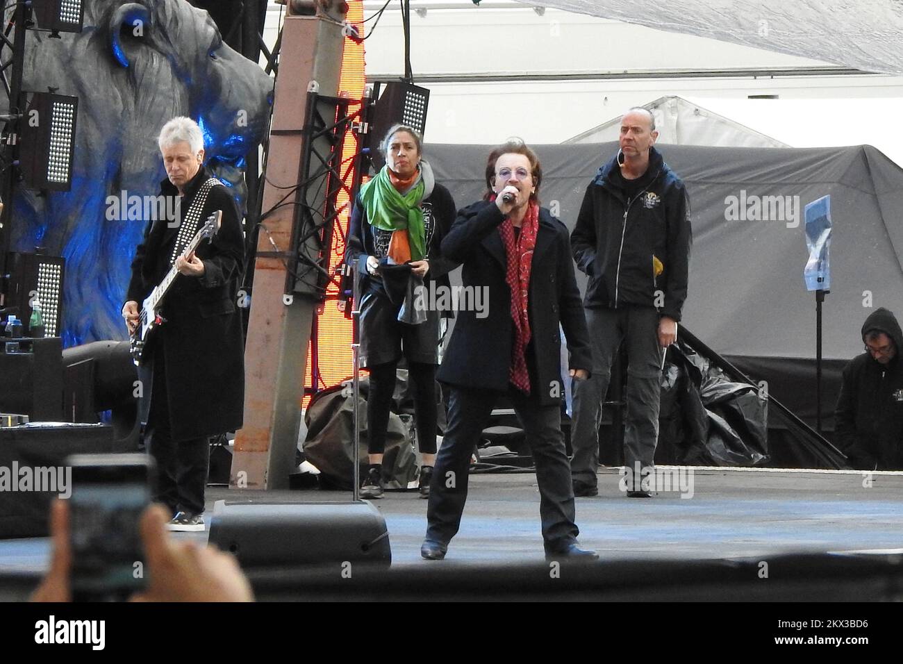 11.11.2017., London - U2 held rehearsal for pre-MTV awards gig in Trafalgar Square.Bono Vox, Adam Clayton Photo: Borna Filic/PIXSELL Stock Photo