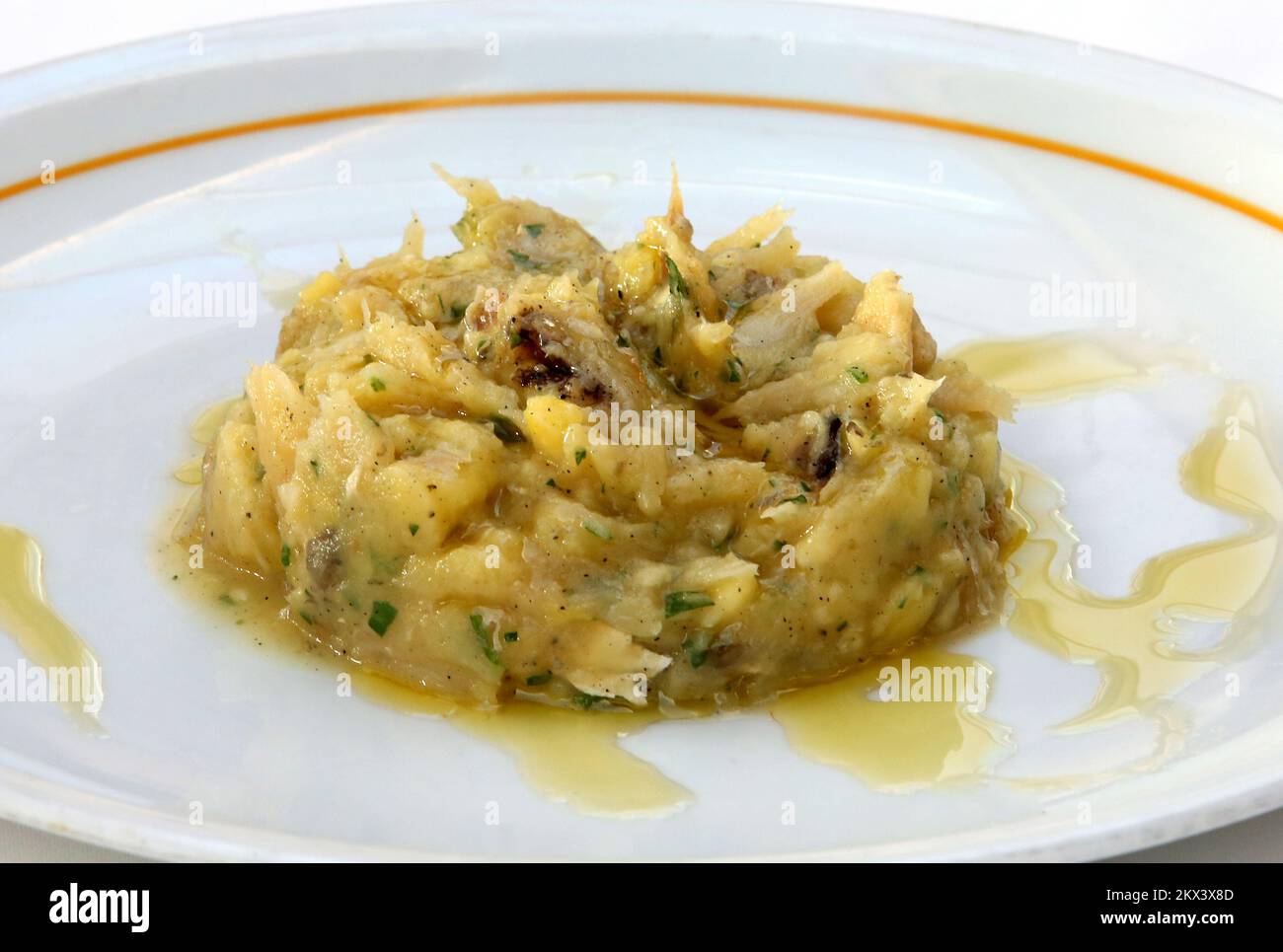 21.12.2017., Brodarica, Croatia - Traditional cod preparation in ...