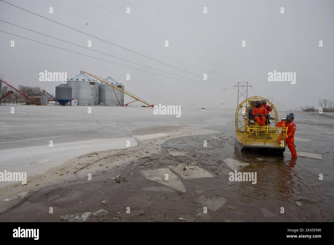 County sheriffs hi-res stock photography and images - Page 4 - Alamy