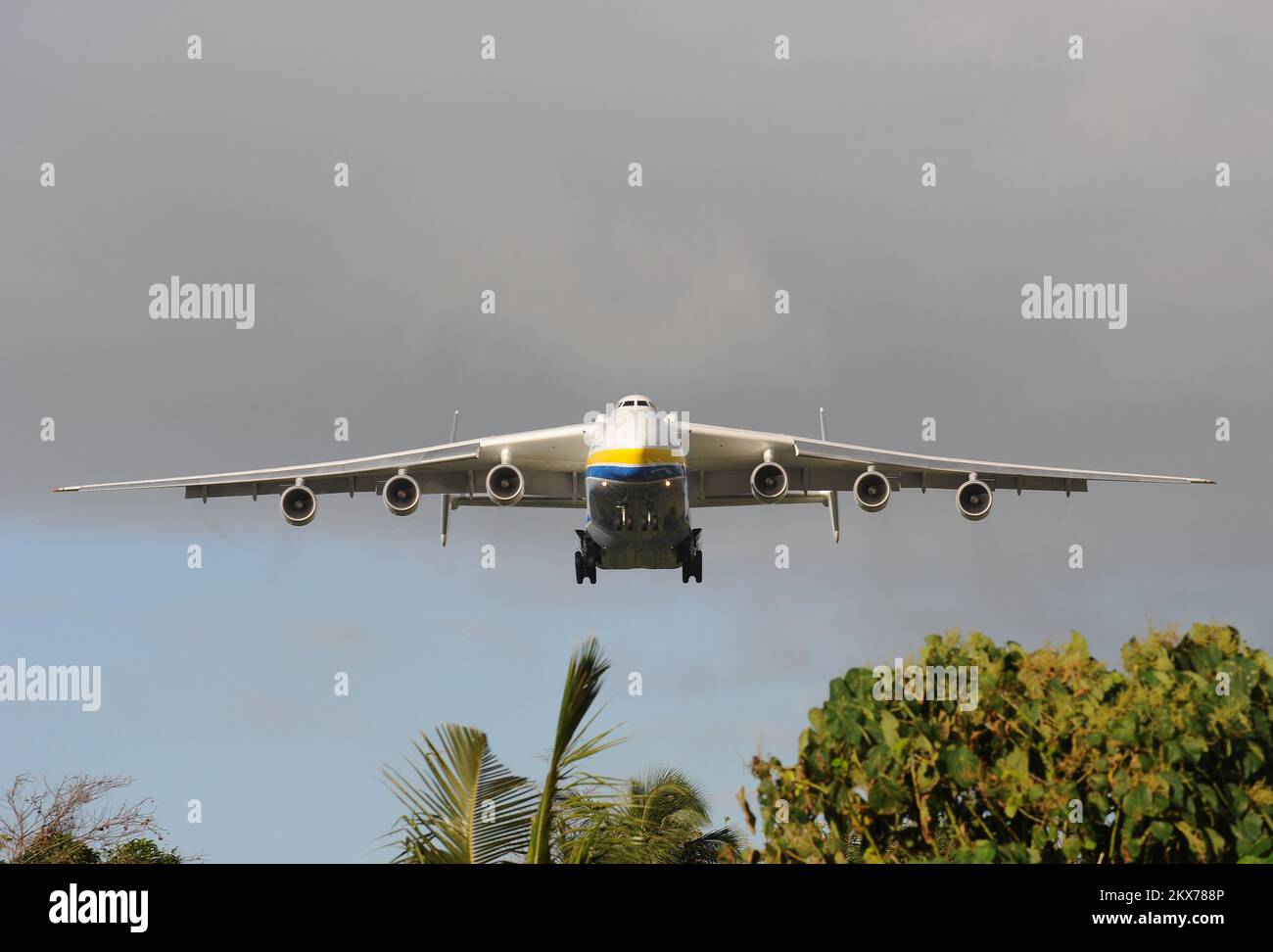 Antonov Cargo Plane Arrives in American Samoa Carrying Generator. American Samoa Earthquake, Tsunami, and Flooding. Photographs Relating to Disasters and Emergency Management Programs, Activities, and Officials Stock Photo