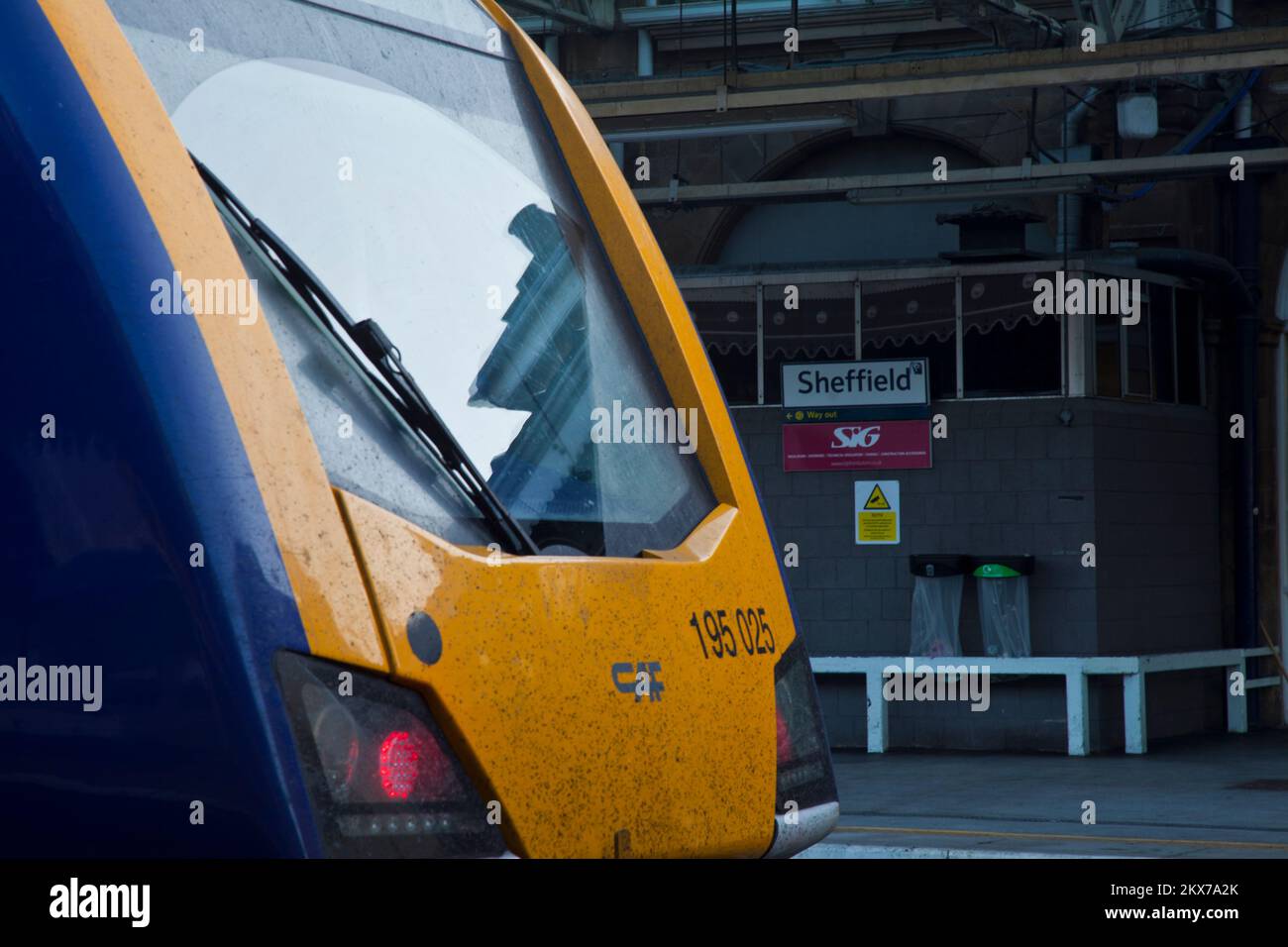 Sheffield train station empty during trade union strikes Stock Photo