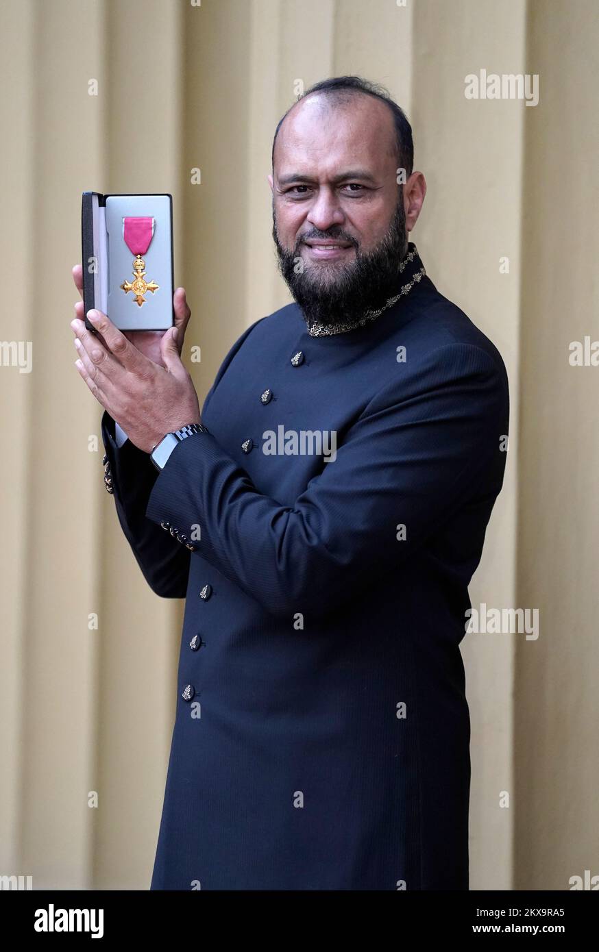 Javed Khan after being made an OBE (Officer of the Order of the British Empire) by the Princess Royal at Buckingham Palace. Picture date: Wednesday November 30, 2022. Stock Photo