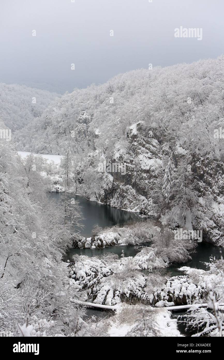 24 01 2019 Plitvicka Jezera National Park Plitvice Lakes Covered 24-01-2019-plitvicka-jezera-national-park-plitvice-lakes-covered