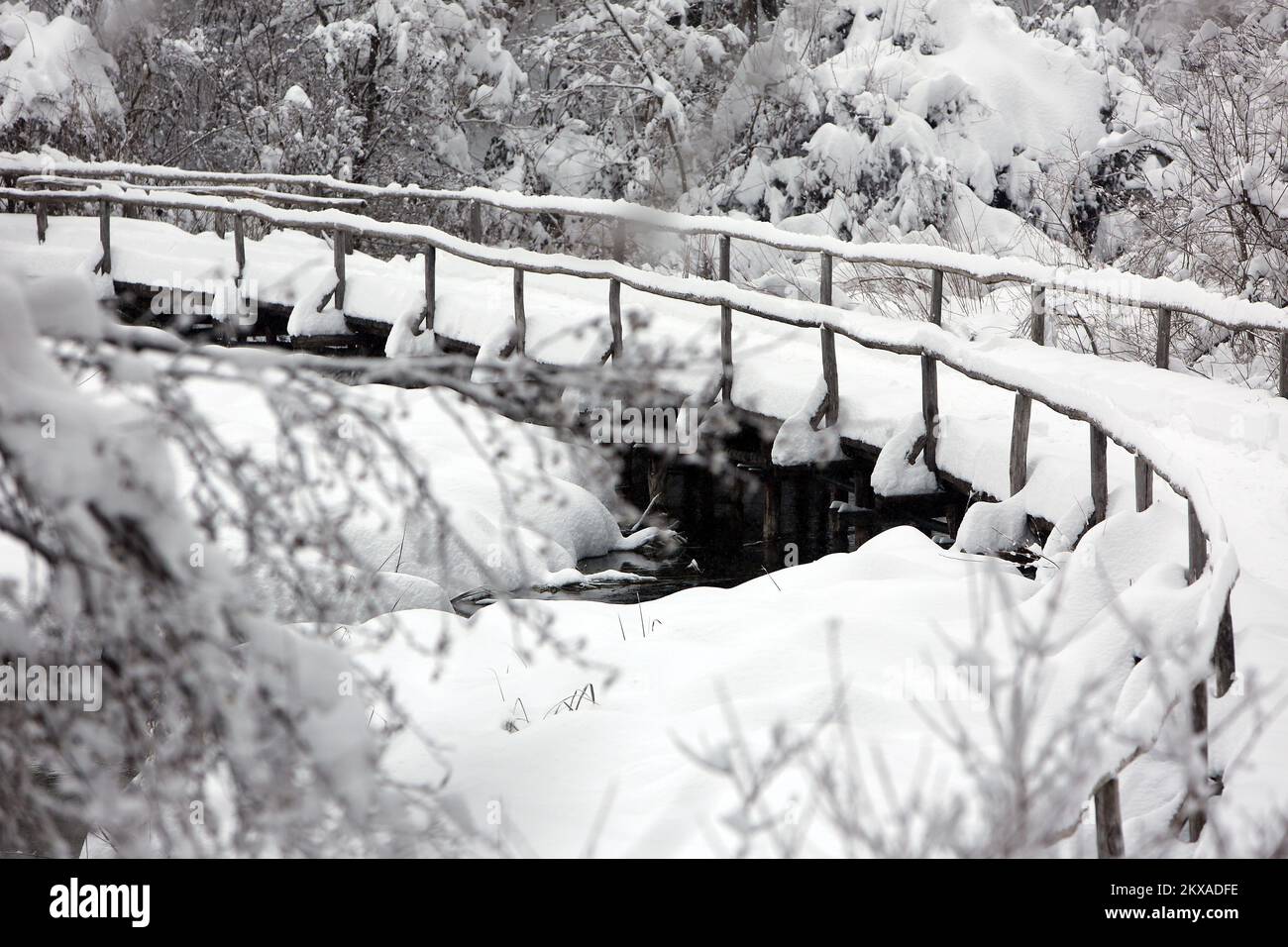 24 01 2019 Plitvicka Jezera National Park Plitvice Lakes Covered 24-01-2019-plitvicka-jezera-national-park-plitvice-lakes-covered
