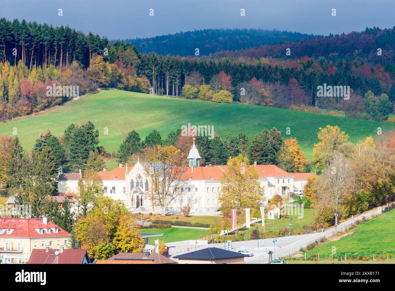 Alland: Schloss Mayerling Castle in Wienerwald, Vienna Woods, Niederösterreich, Lower Austria, Austria Stock Photo