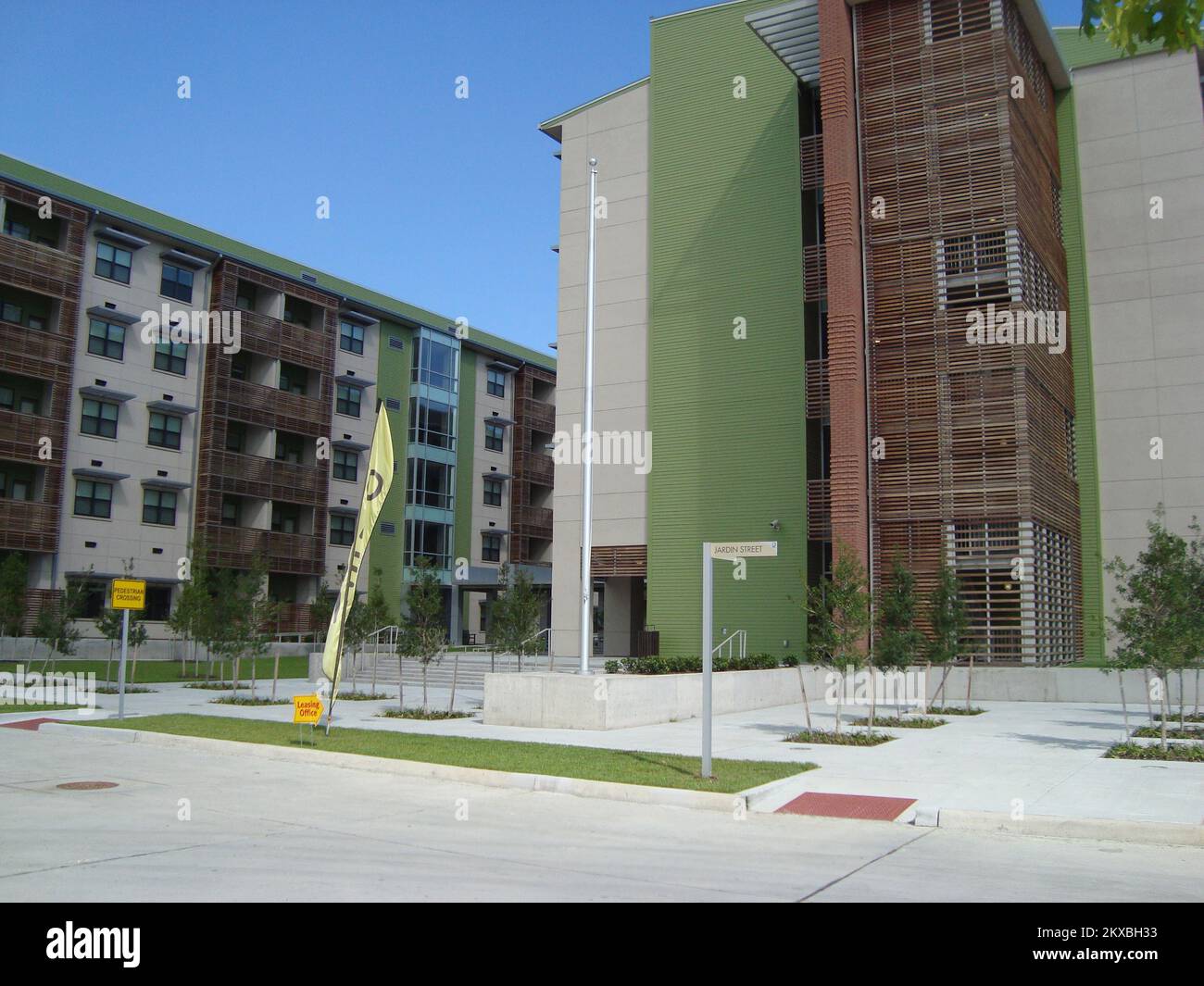 New Orleans East Village de Jardin Senior Living Center Ribbon C