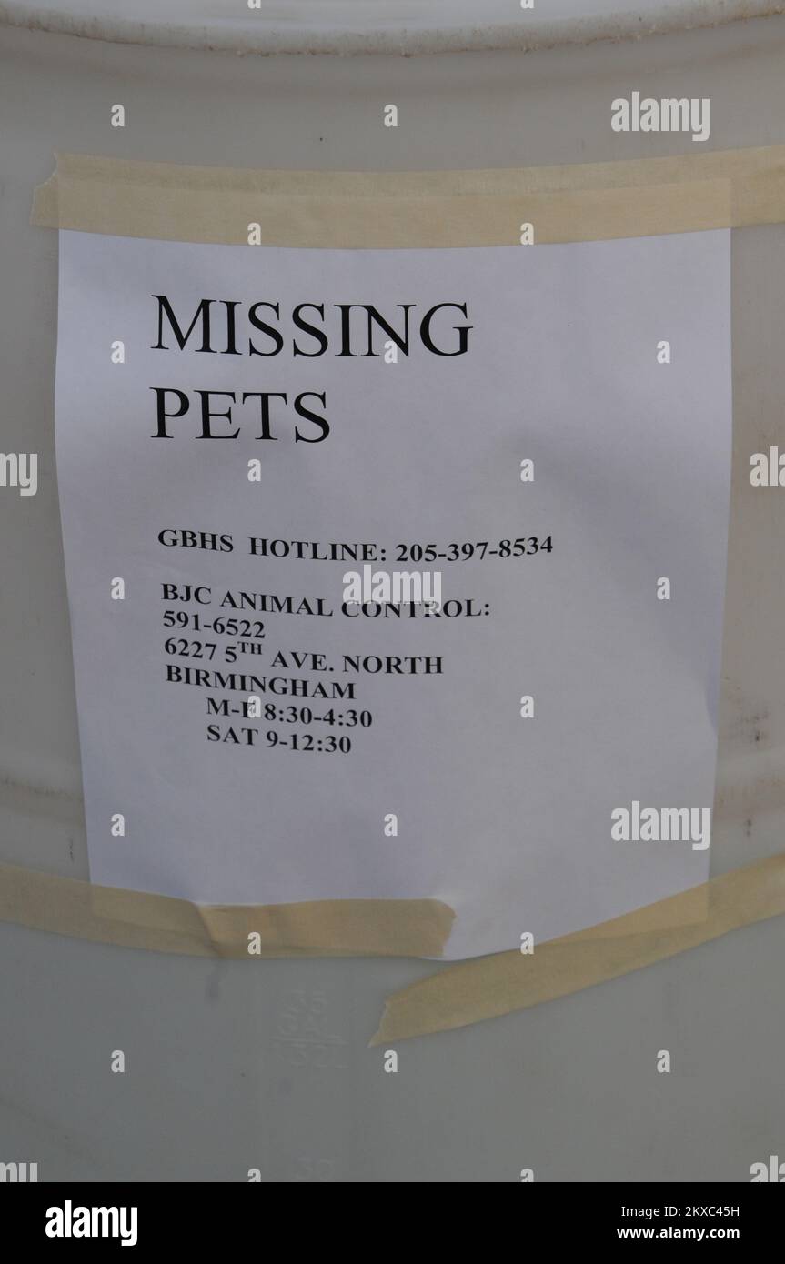 Missing Pets Sign at Disaster Site in Alabama. Alabama Severe Storms, Tornadoes, Straight-line Winds, and Flooding. Photographs Relating to Disasters and Emergency Management Programs, Activities, and Officials Stock Photo