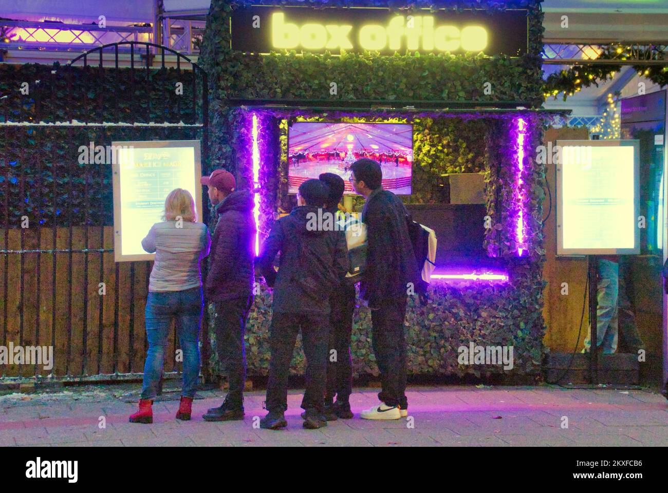 Glasgow, Scotland, UK 30th November, 2022. Elfingrove at the