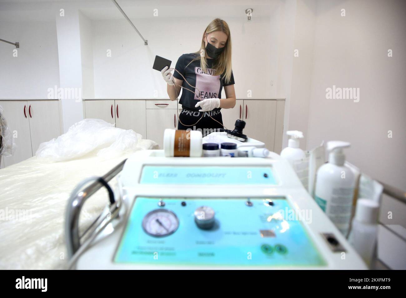 03.05.2020., Sibenik, Croatia - The Darling beauty salon is preparing to reopen according to the instructions of the Civil Protection Staff of the Republic of Croatia in the fight against coronaviruses (COVID-19). Croatia is entering the second phase of relaxing restrictive measures to combat coronavirus infection. Photo: Dusko Jaramaz/PIXSELL  Stock Photo