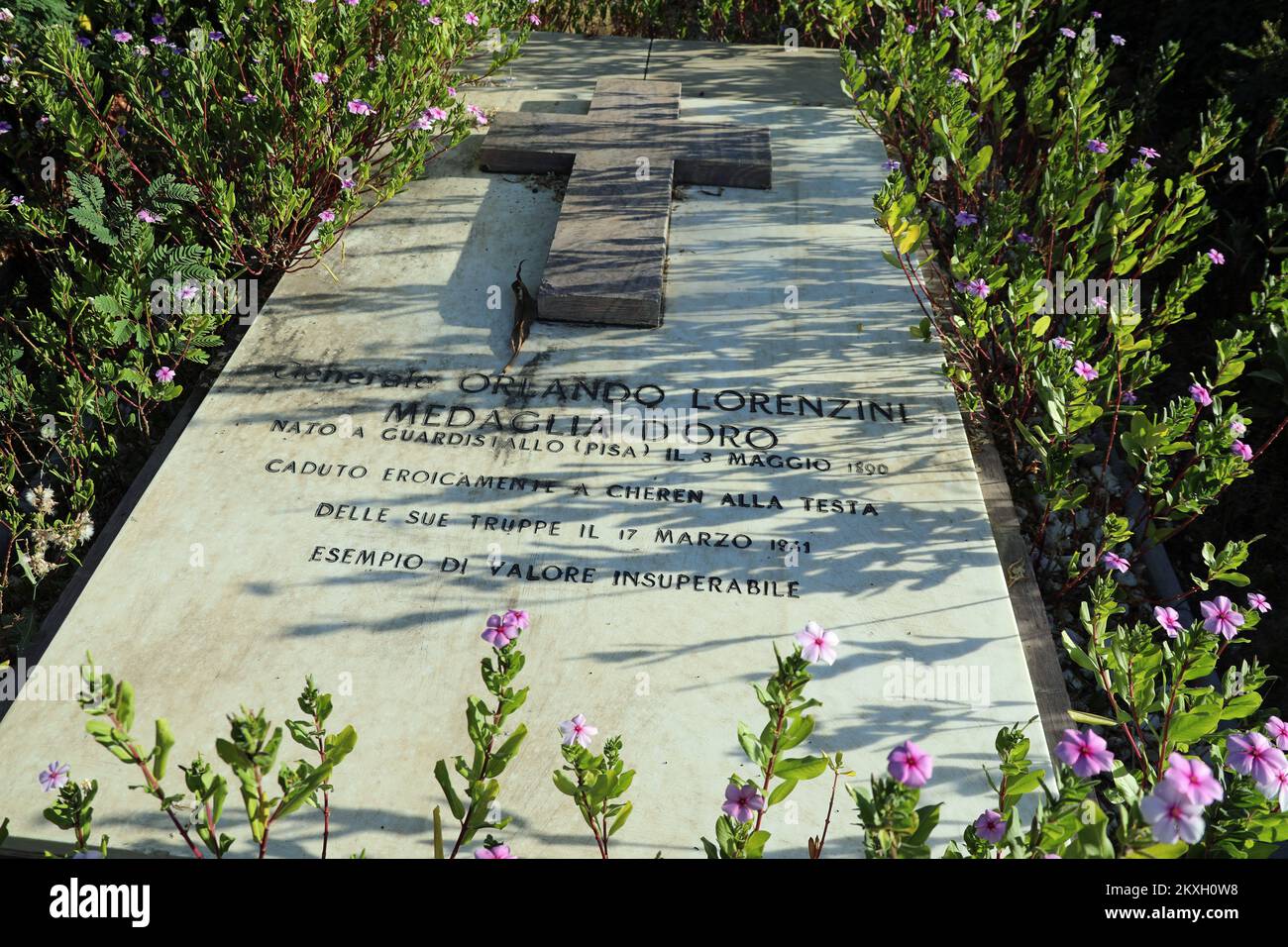 Tomb of Orlando Lorenzini at Keren War Cemetery in Eritrea Stock Photo