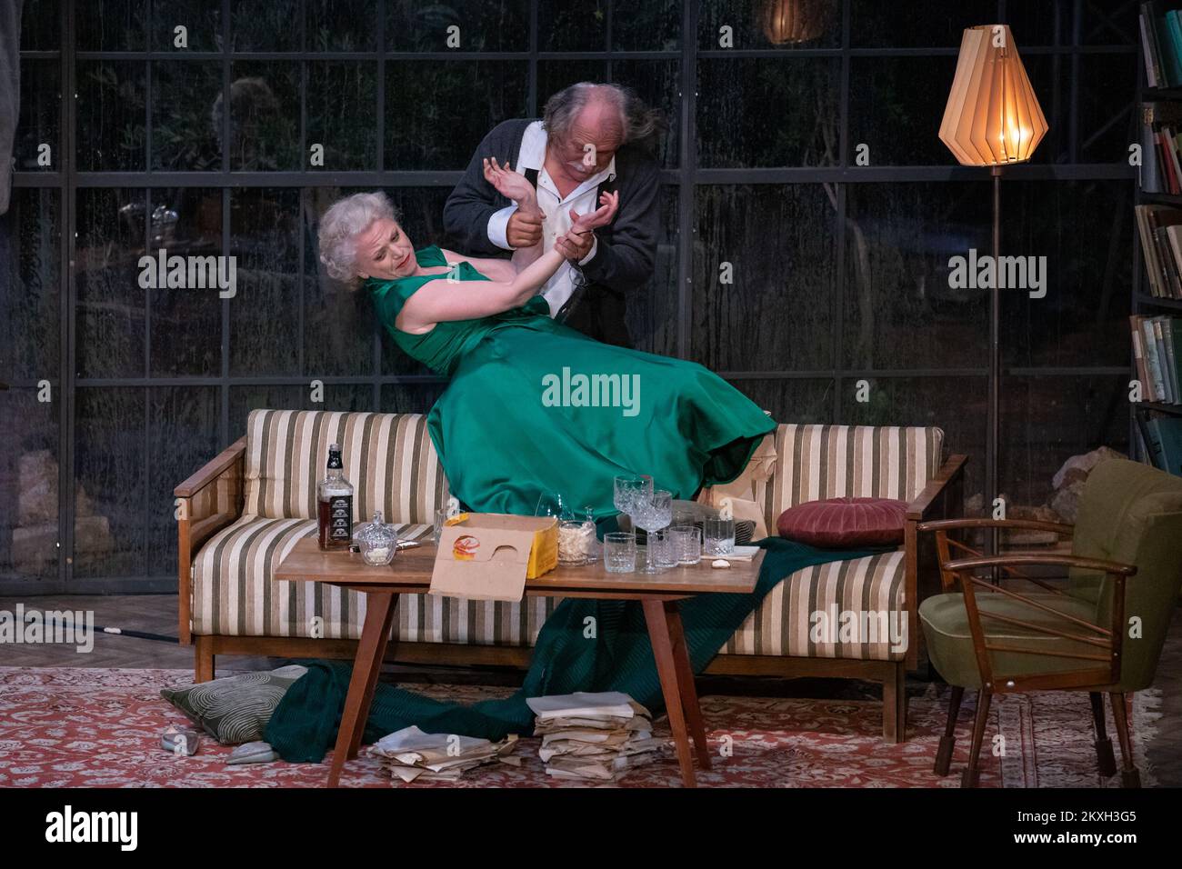 Performance of the play "Who's Afraid of Virginia Wolf" by Ulysses