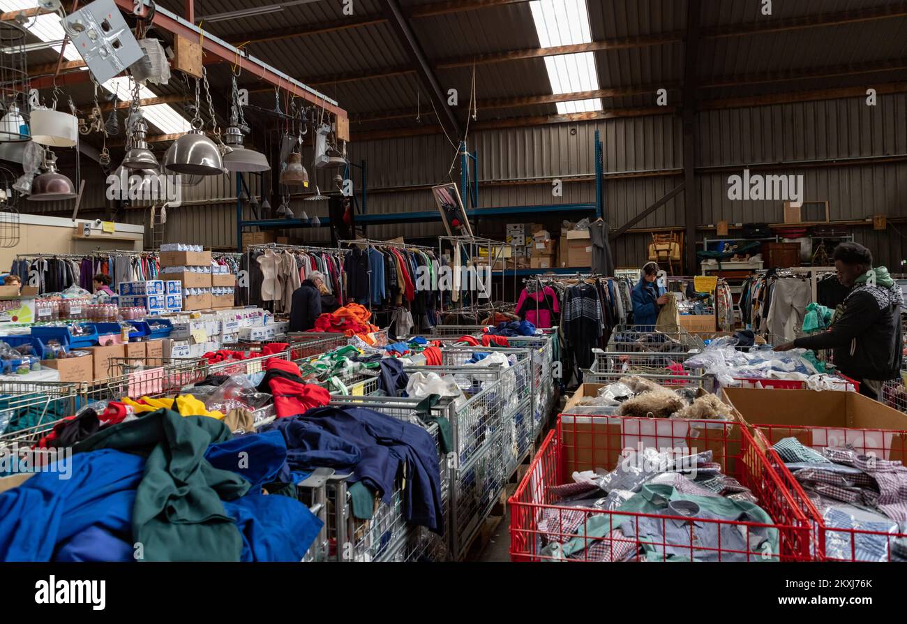 A picture of a thrift shop, or second hand store, in Amsterdam Stock Photo Alamy