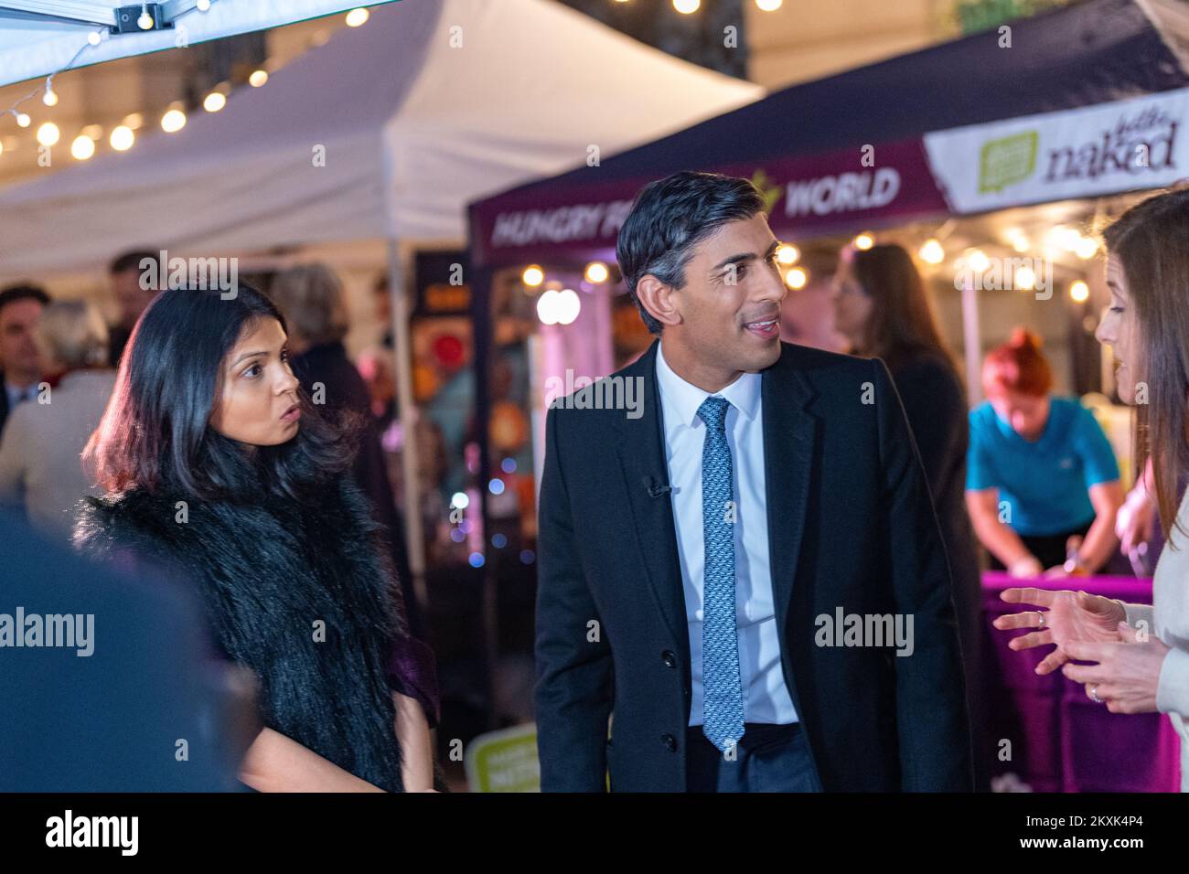London, UK. 30th Nov, 2022. Downing Street Festive Showcase with Rishi Sunak, Prime Minister, and Jeremy Hunt, Chancellor of the Exchequer, Credit: Ian Davidson/Alamy Live News Stock Photo