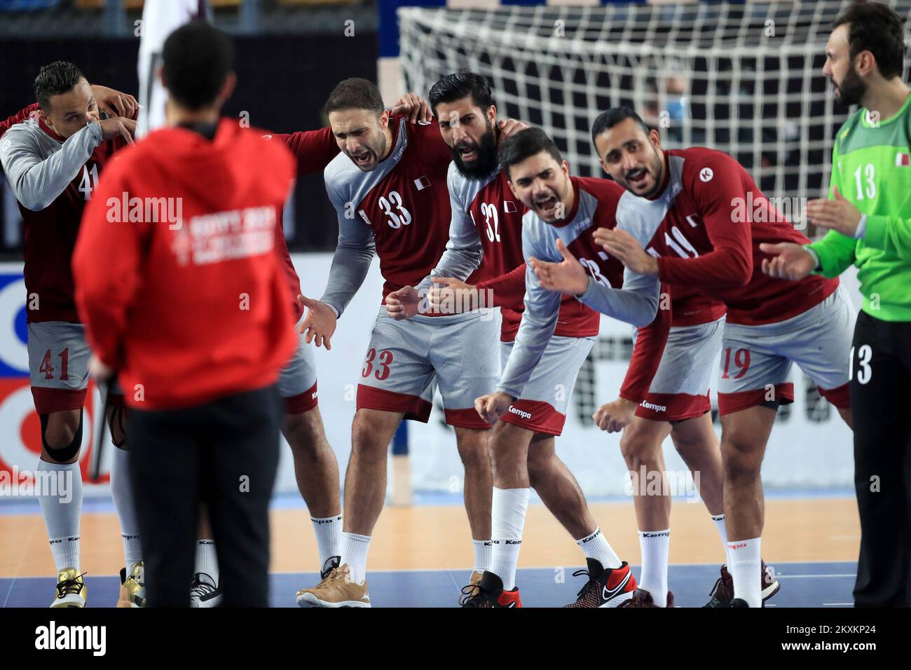 CAIRO, EGYPT JANUARY 23 Players of Quatar before the 27th IHF Men's