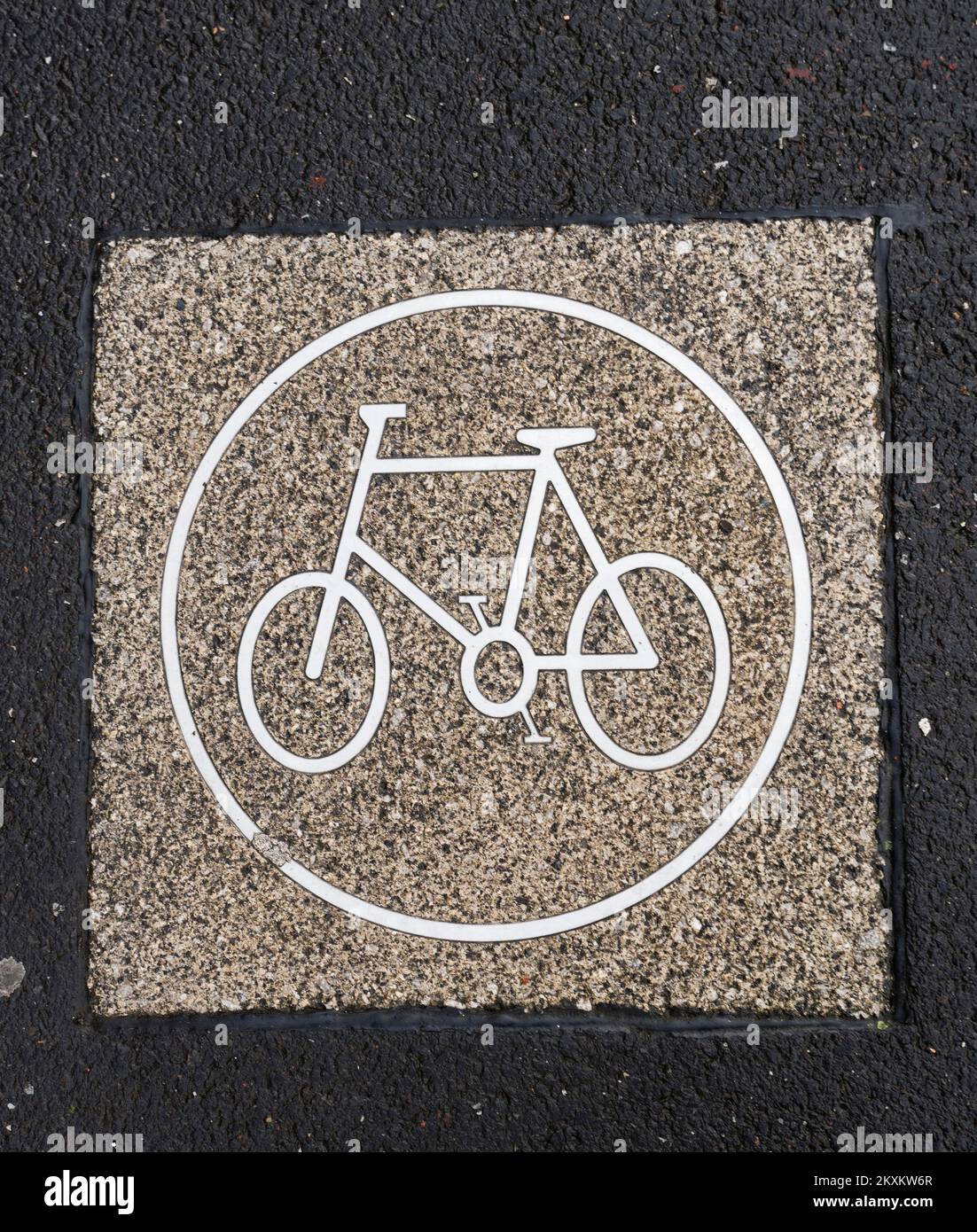 Cycling sign marking route for cyclists at Gateshead, UK Stock Photo