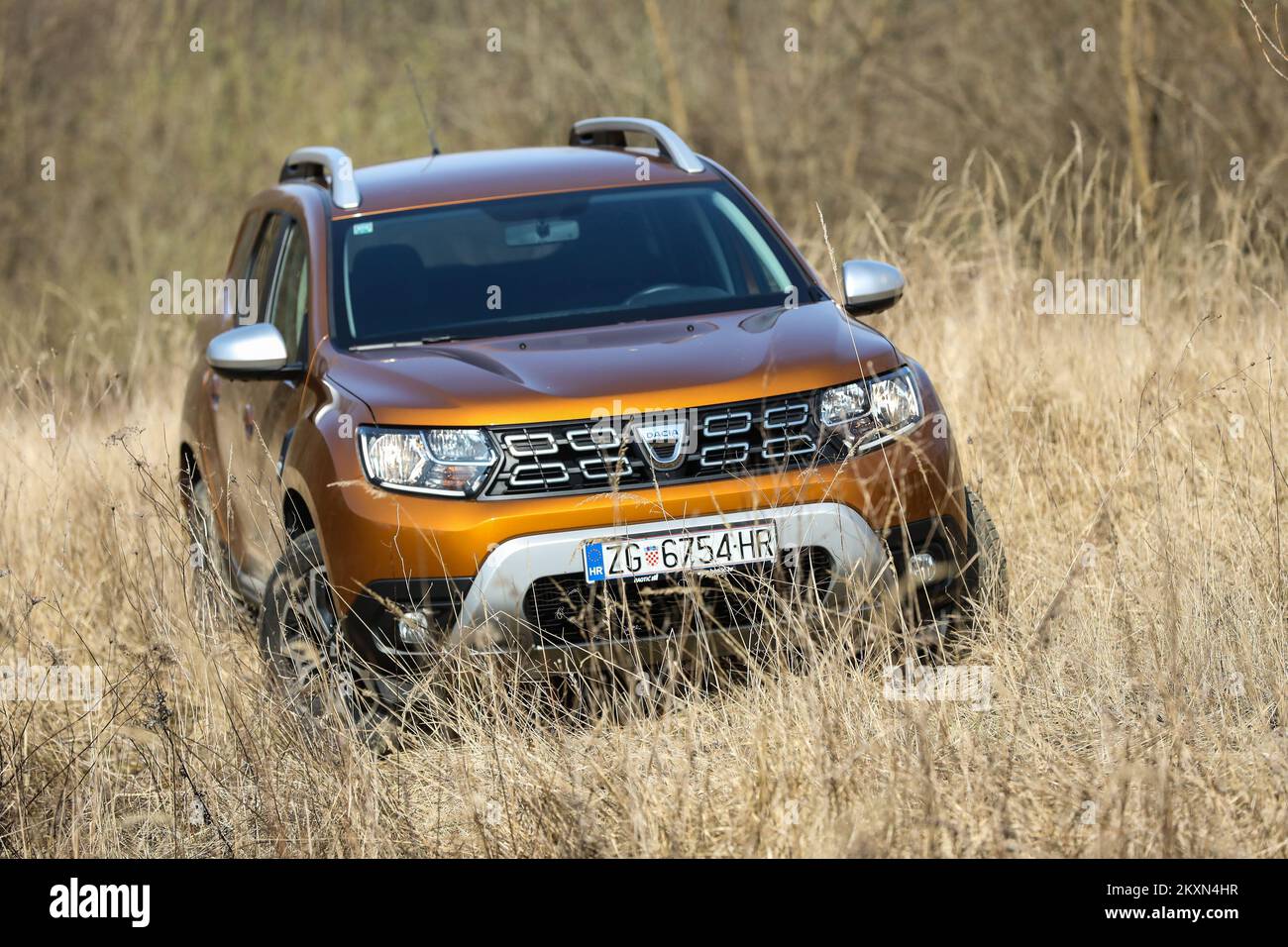 MOSCOW, RUSSIA - MAY 08, 2021 Renault Duster second generation. Compact SUV  car also called Dacia Duster. Exterior front side close up view on nature  Stock Photo - Alamy