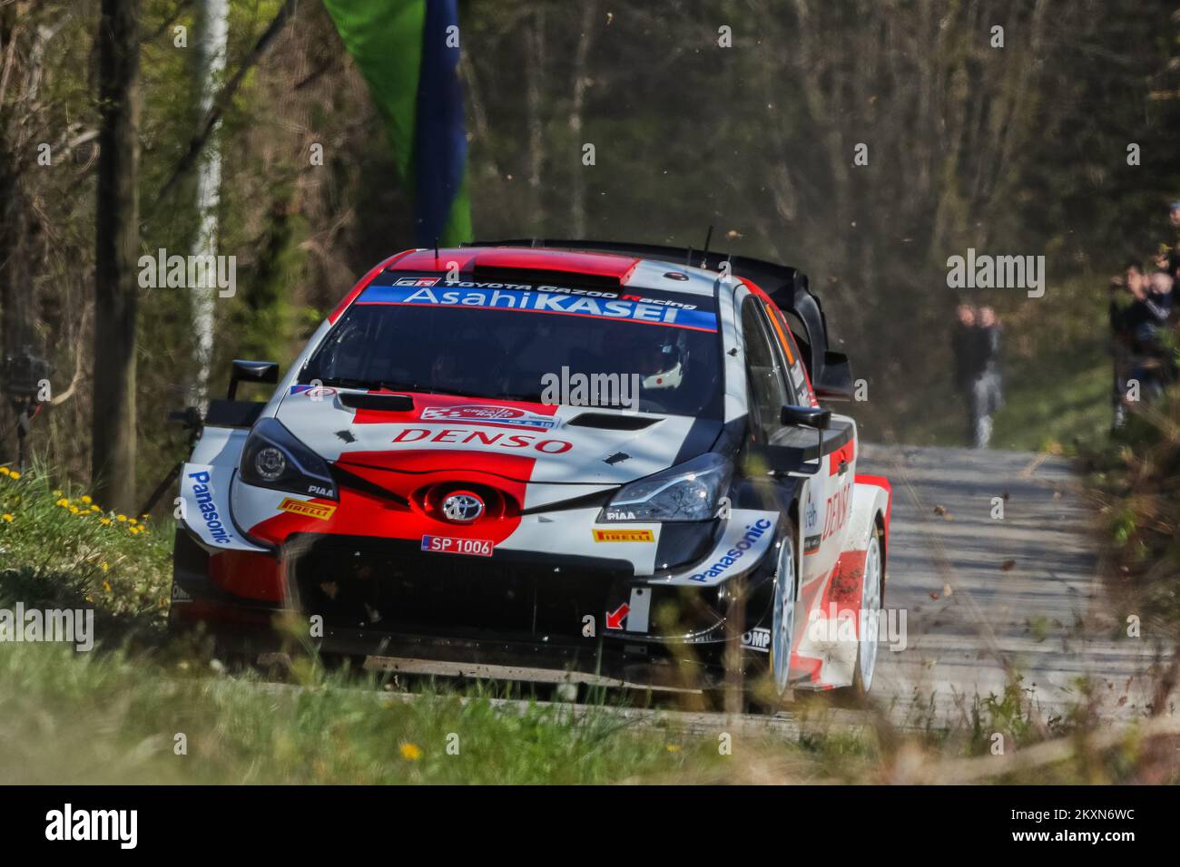 Takamoto Katsuta of Japan and Daniel Barritt of Great Britain compete