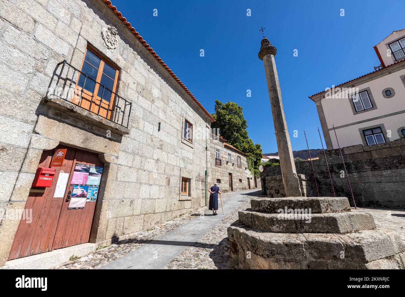 16th century pillory with Manueline ornamentation,, Aldeias Históricas ...
