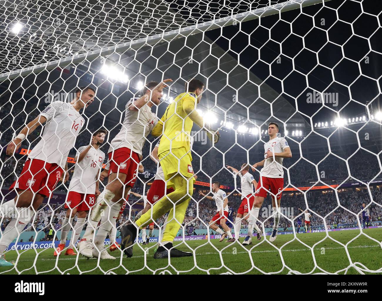 Doha, Qatar. 30th Nov, 2022. Wojciech Szczesny(4th R), goalkeeper of ...