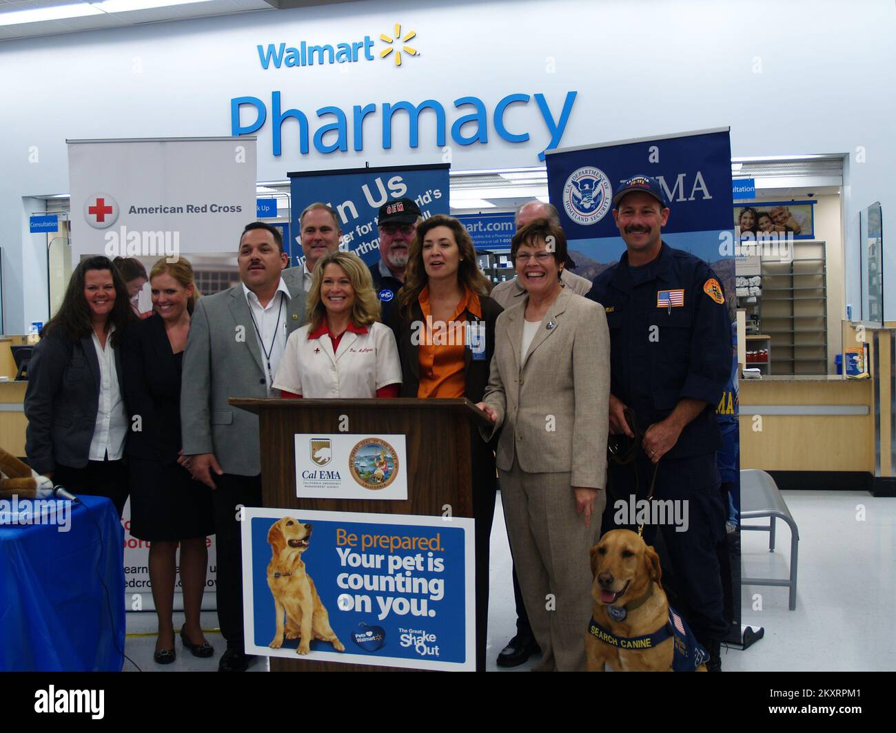 Animal lovers alike hires stock photography and images Alamy