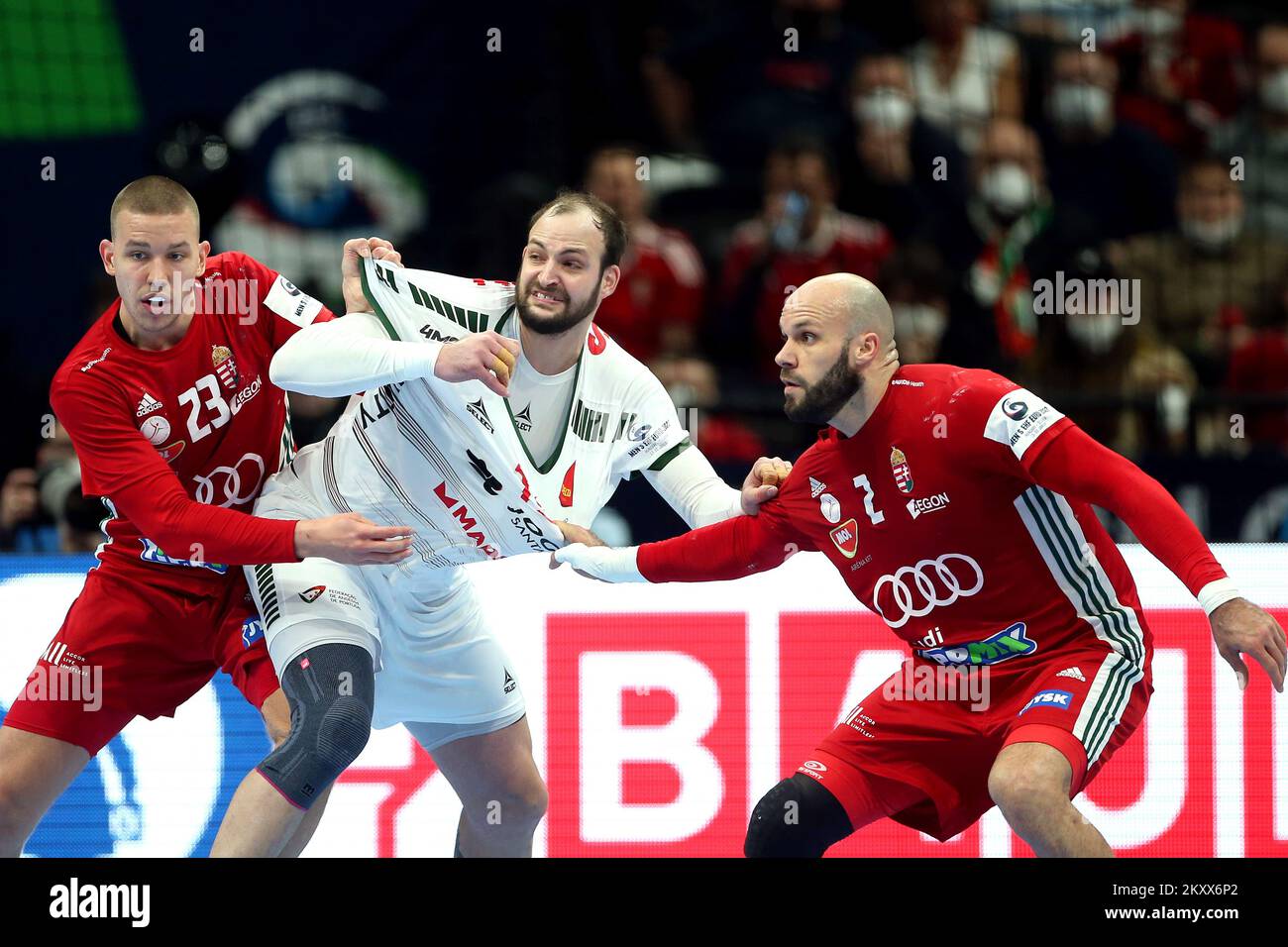 Dominik Máthé signs with Paris Saint-Germain Handball through to