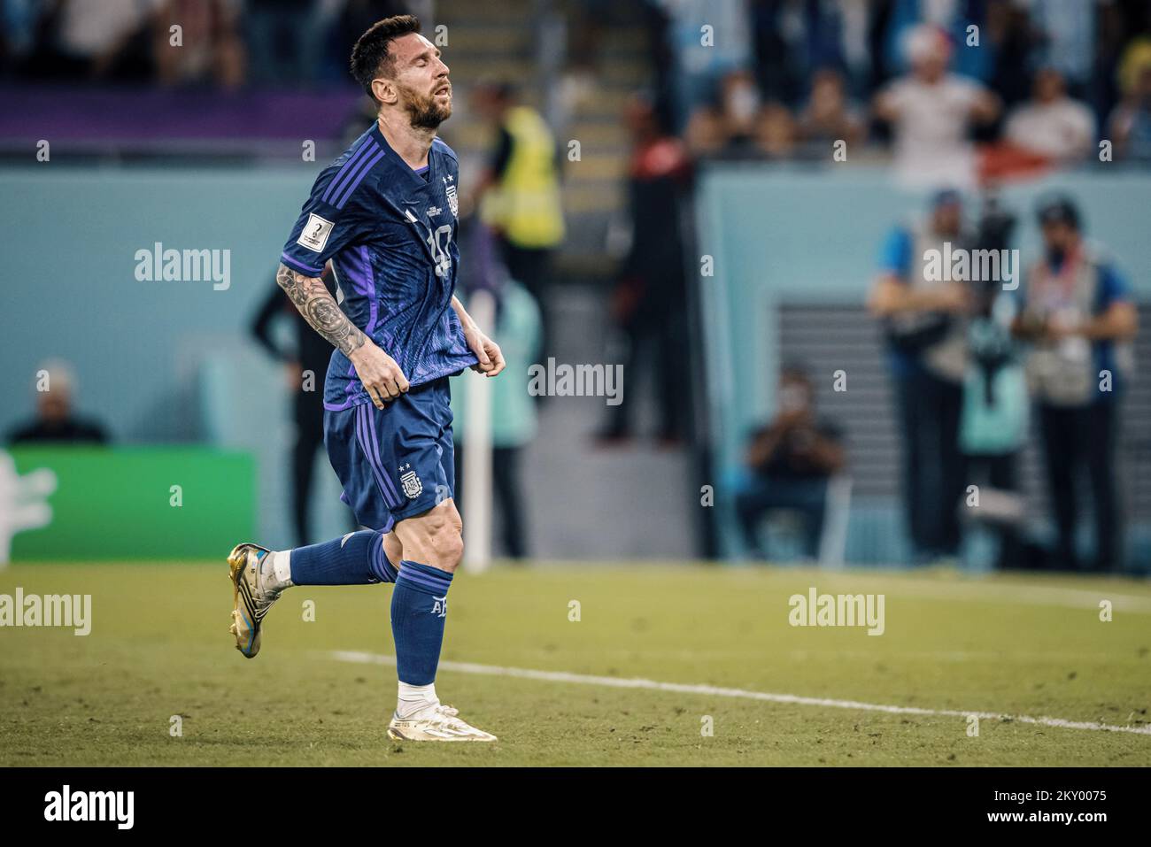 Doha, Qatar. 30th Nov, 2022. MESSI Lionel of Argentina misses a penalty during a match between Poland and Argentina, valid for the group stage of the World Cup, held at Stadium 974 in Doha, Qatar. Credit: Marcelo Machado de Melo/FotoArena/Alamy Live News Stock Photo