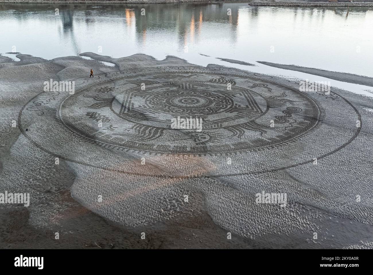 Fallers Draw Nikola faller hi-res stock photography and images - Alamy